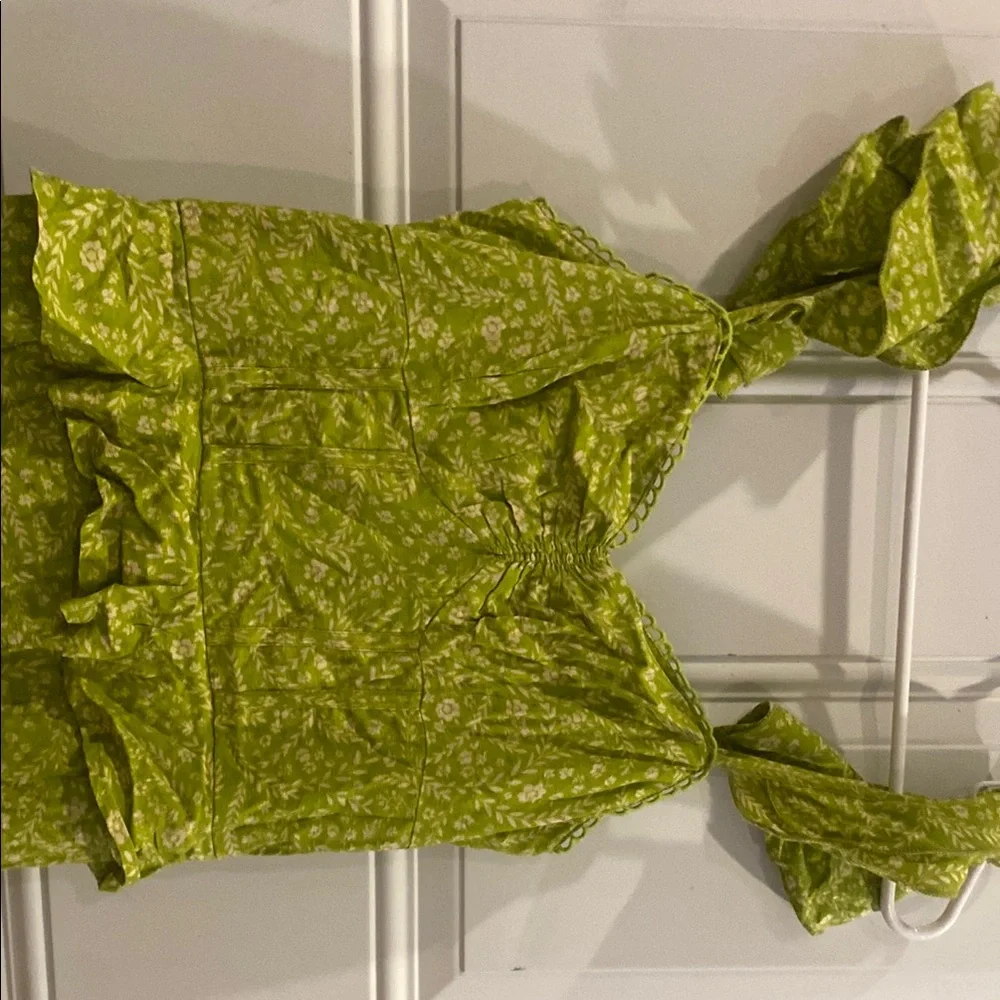 Women’s Maxi Dress in Light Green - Sleeveless Ruffle Detail - Picture 7 of 8